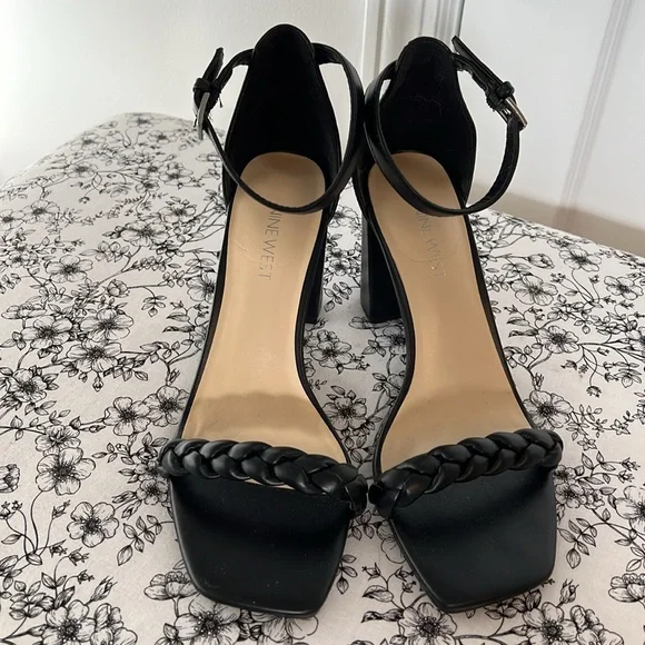 Nine West Allha3 Braided Block Heel Dress Sandal with Ankle Strap - Black Size 8 - Picture 3 of 4